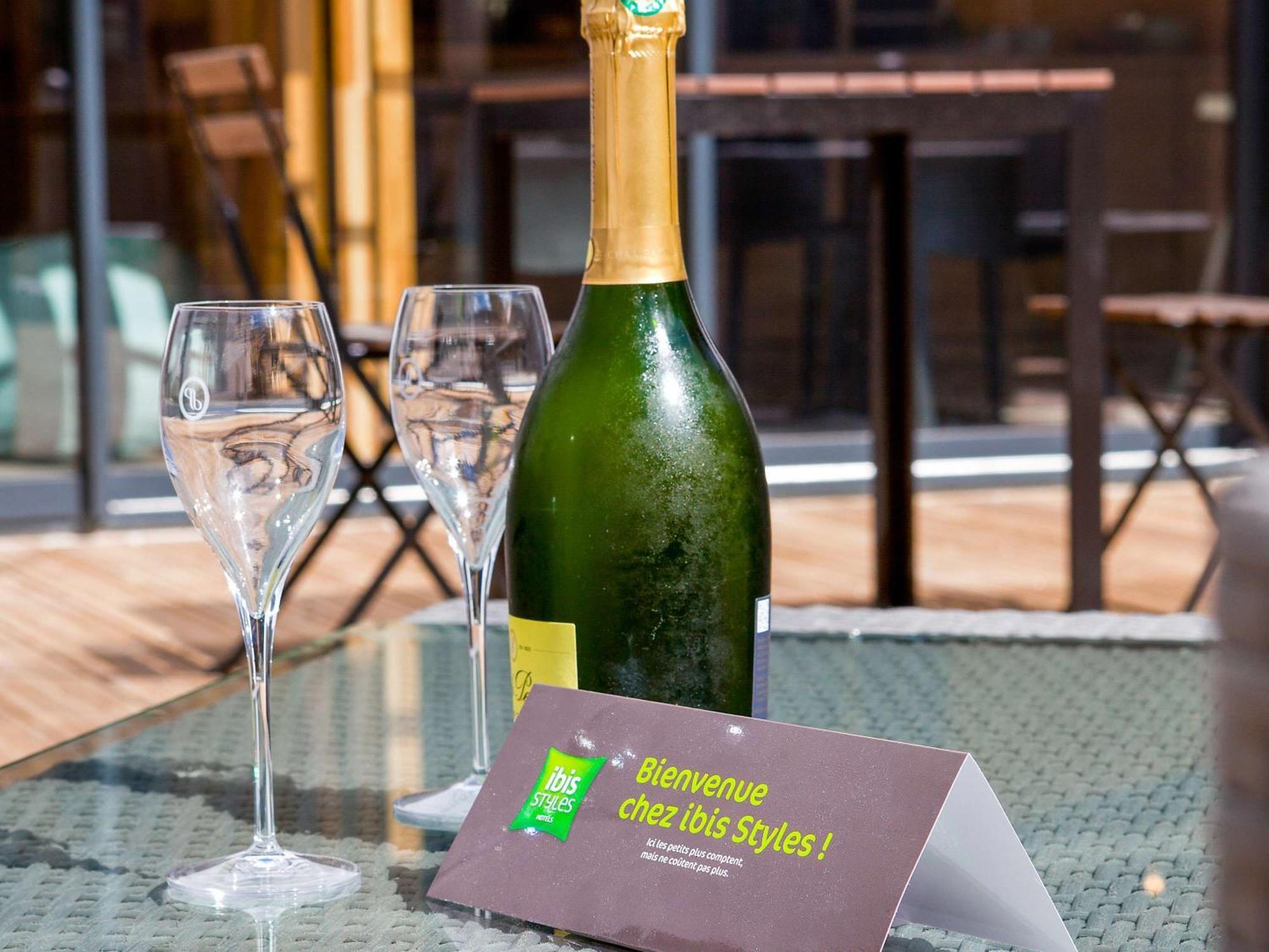 Ibis Styles Chalons En Champagne Centre酒店 外观 照片